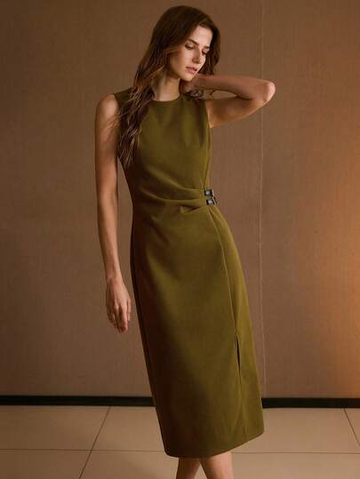 ROBE FENDUE À FRONCÉES