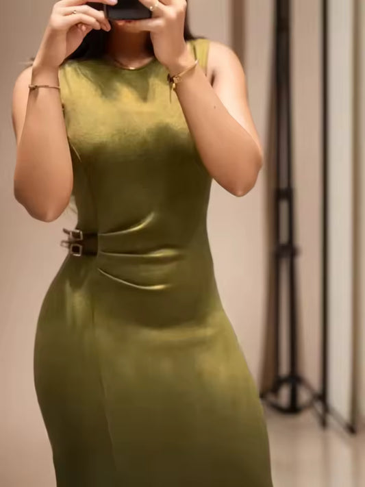 ROBE FENDUE À FRONCÉES